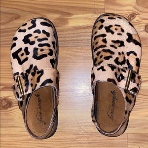 Printed Seattle Sling Back Flat